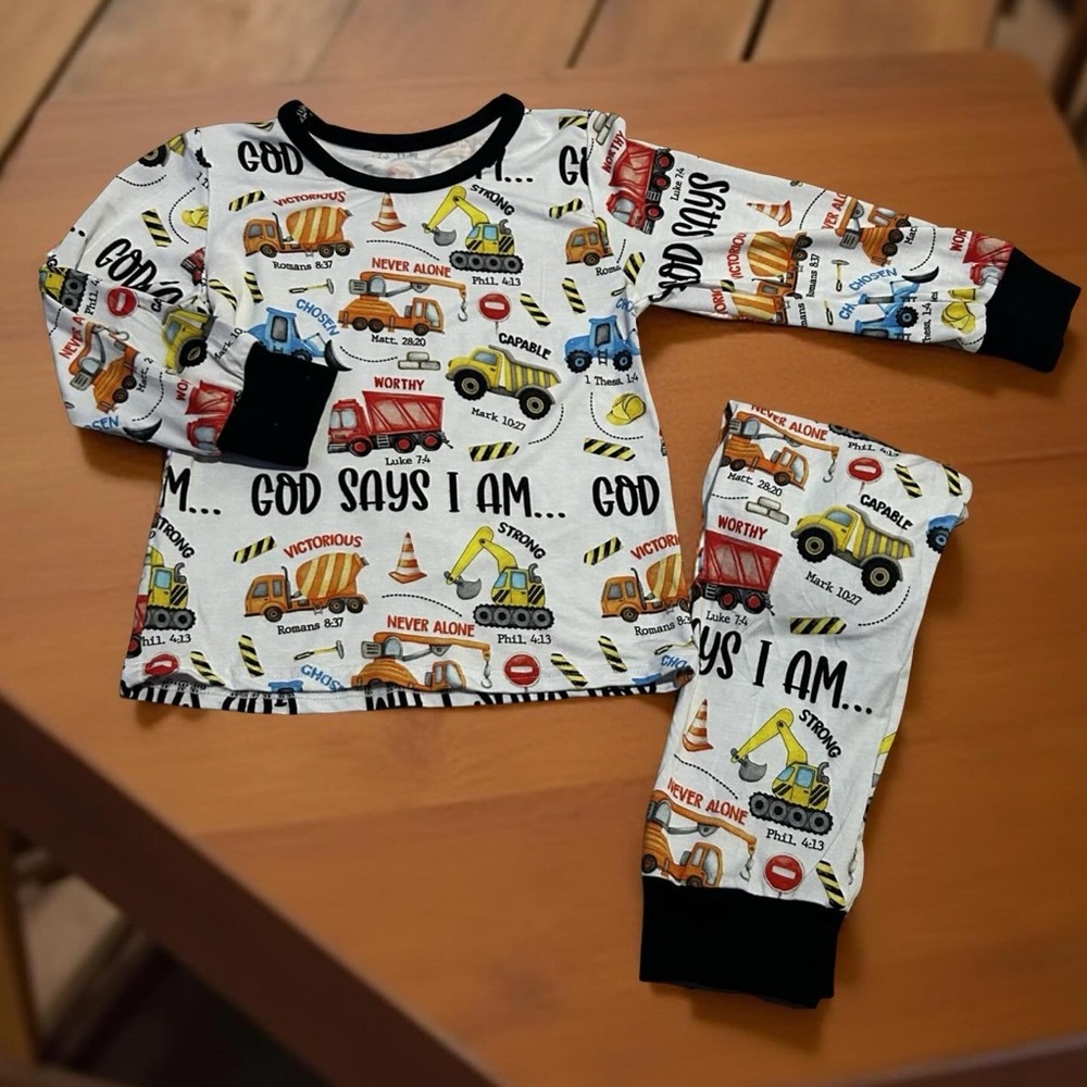Bamboo “God Says I am” custom faith print; 2 peice set. Size 3/4 🚜